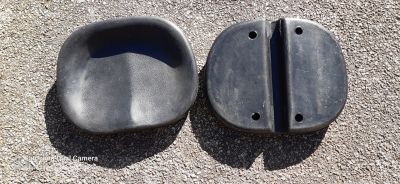 Kayak Kids Seat - moulid black plastic